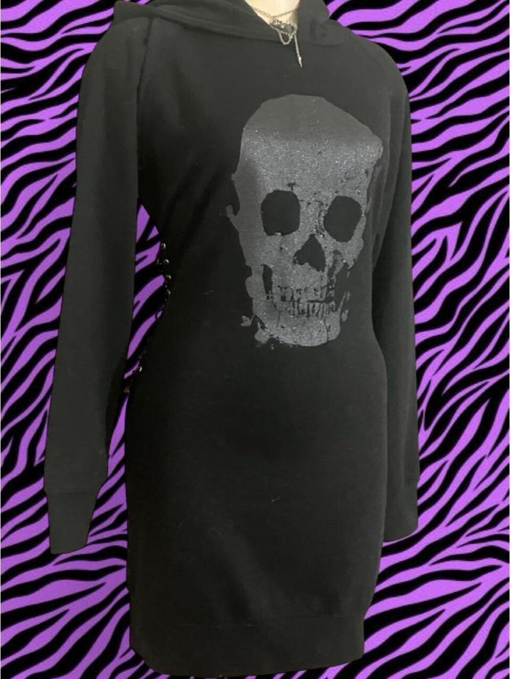 Hot Topic black hoodie dress with silver sparkly skull graphic, size XL.
